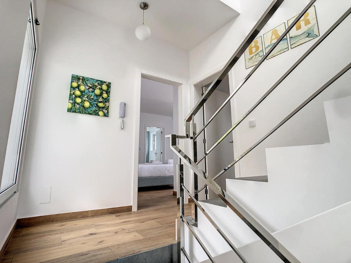 Villa Omar By Lovelystay Canhas Eksteriør billede